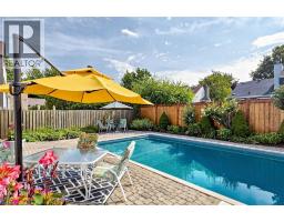 2208 LANCASTER Crescent - 39