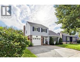 2208 LANCASTER Crescent - 4