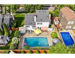 2208 LANCASTER Crescent - 44