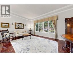 2208 LANCASTER Crescent - 8