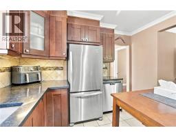 111 SHARON Avenue - 12