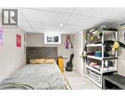111 SHARON Avenue - 20