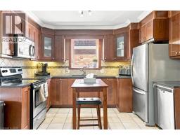 111 SHARON Avenue - 9