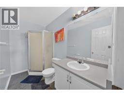 800 PARAMOUNT Drive UnitNo. 77 - 17