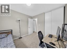 800 PARAMOUNT Drive UnitNo. 77 - 21