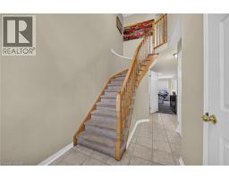 800 PARAMOUNT Drive UnitNo. 77 - 4