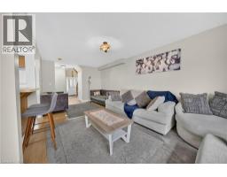 800 PARAMOUNT Drive UnitNo. 77 - 7