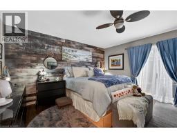 11 ROCHELLE Crescent - 15