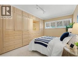 18 BATTLEFIELD Drive - 22