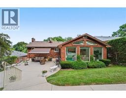 18 BATTLEFIELD Drive - 35