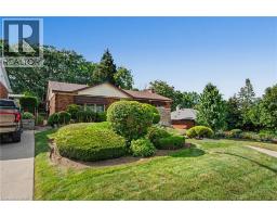 18 BATTLEFIELD Drive - 42