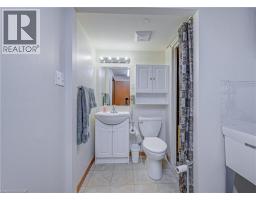 16 CENTENNIAL Crescent - 29