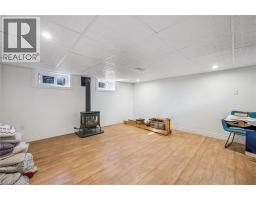 15 WATERSIDE Avenue - 18