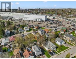 15 WATERSIDE Avenue - 25