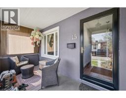 15 WATERSIDE Avenue - 4