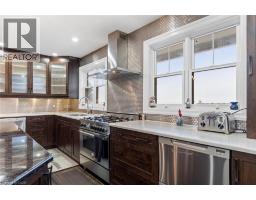 1073 NORTH SERVICE Road - 11