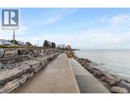 1073 NORTH SERVICE Road - 35