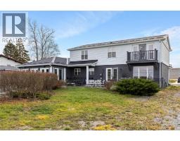 1073 NORTH SERVICE Road - 36