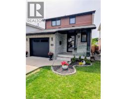 30 BUCHANAN Crescent - 2