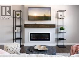 194 BRIDGE Crescent - 3