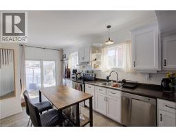 101 JOHN Street E - 13