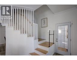 101 JOHN Street E - 17