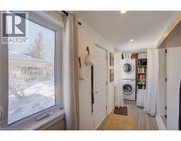 101 JOHN Street E - 26
