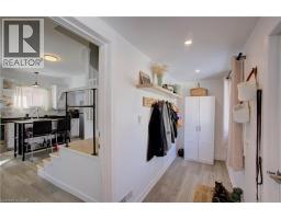 101 JOHN Street E - 27