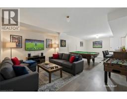 24 KENYON Crescent UnitNo. 15 - 22