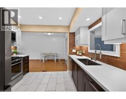 19 BURFIELD Avenue - 14