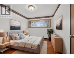 19 BURFIELD Avenue - 26