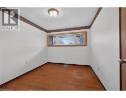 19 BURFIELD Avenue - 27