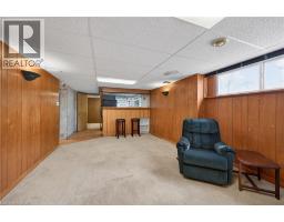 19 BURFIELD Avenue - 33