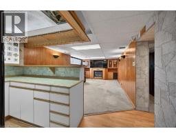 19 BURFIELD Avenue - 36