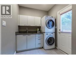 223 BRIAR HILL Crescent - 14