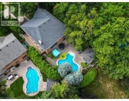 223 BRIAR HILL Crescent - 45