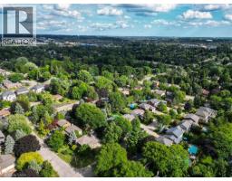 223 BRIAR HILL Crescent - 46