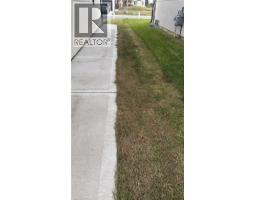 193 WHELAN Avenue - 21