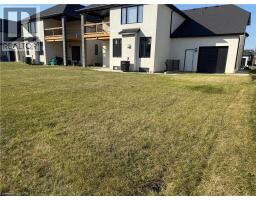 193 WHELAN Avenue - 4