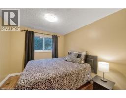 6 BARDADYN Court - 12
