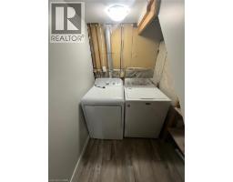 6 BARDADYN Court - 24
