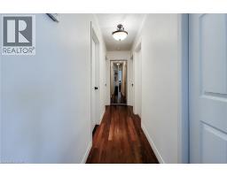 2 ASHWOOD Court - 26