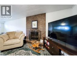 2 ASHWOOD Court - 37