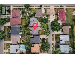 2 ASHWOOD Court - 4