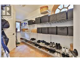 1268 HILLHURST Road - 24