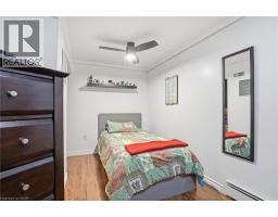 2 HICKORY Court - 33