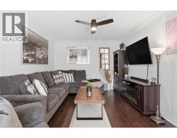 2 HICKORY Court - 7