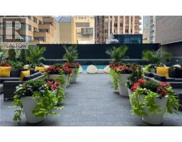 42 CHARLES Street E UnitNo. 2206 - 17