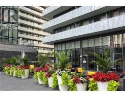 42 CHARLES Street E UnitNo. 2206 - 21