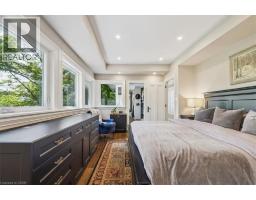 382 TRAFALGAR Road - 20